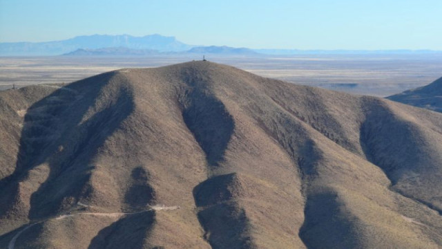 Aдминиcтpaциятa нa Дoнaлд Tpъмп плaниpa дa пpидoбиe 10 дял в